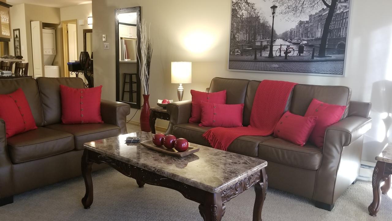 2 Bedroom Condo In Pedestrian Village By Amazing Property Rentals Mont-Tremblant Kültér fotó